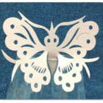 0390 Декор паперовий ажурний для бокалів у формі бабочки (уп 20 шт)